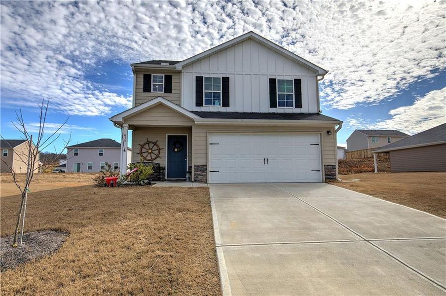 Front exterior of a new home in Kingston Park, Kingston, GA, highlighting curb appeal (Image 22).
