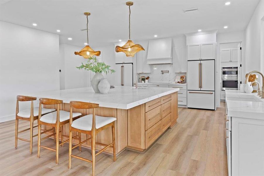 Furnished interior view inside a new home in , Lutz (Image 4).