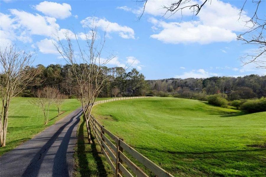Natural landscape and outdoor views near  in Talking Rock (Image 37).