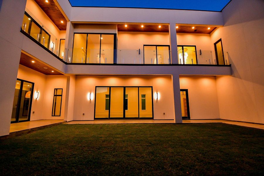 Exterior details and patio area of a home in , Houston (Image 28).
