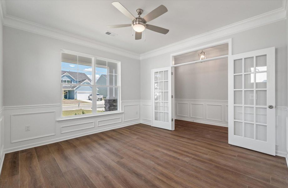 Spacious, unfurnished interior of a new home in Oakley Pointe, Moncks Corner (Image 21).