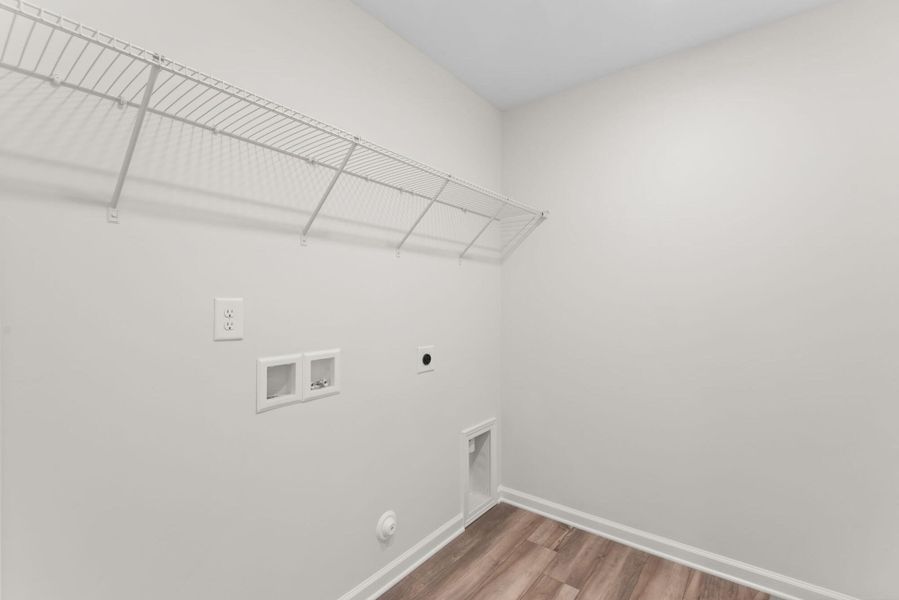 Spacious, unfurnished interior of a new home in Chandler Ridge, McLeansville (Image 29).