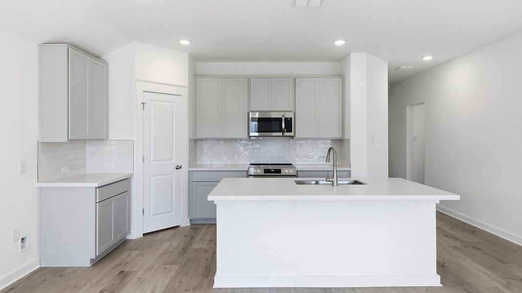 Furnished interior view inside a new home in Hunters Glen, Jarrell (Image 5).