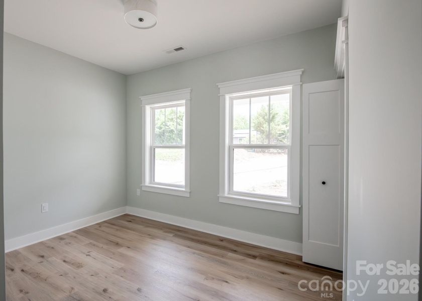 Spacious, unfurnished interior of a new home in , Hendersonville (Image 26).