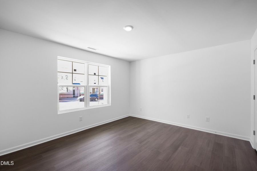 SUN_Stoneriver_Pic_Bradley_Bed4_2of2