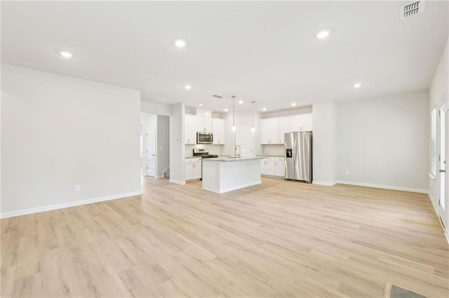 Spacious, unfurnished interior of a new home in Martin Springs - Estate Series, Lawrenceville (Image 43). Spacious, unfurnished interior of a new home in Martin Springs - Estate Series, Lawrenceville (Image 43).