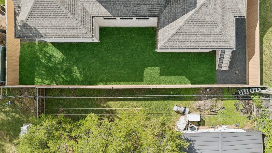 Exterior details and patio area of a home in , Houston (Image 3).