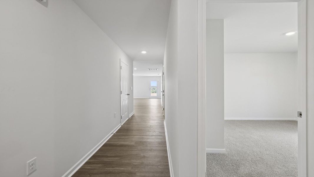 Spacious, unfurnished interior of a new home in Gibson Grove, Laurens (Image 12).