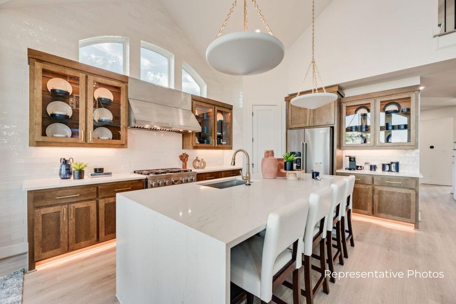 Representative furnished interior of a home built from the Grand Riverside by Grand Homes in Grand Oaks, Celina (Image 8).