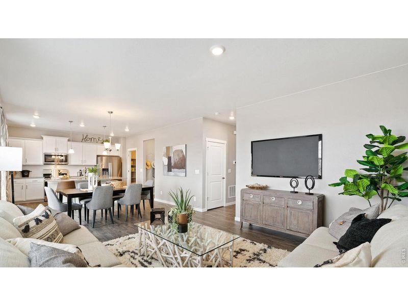 Furnished interior view inside a new home in Vantage, Berthoud (Image 5). Furnished interior view inside a new home in Vantage, Berthoud (Image 5).