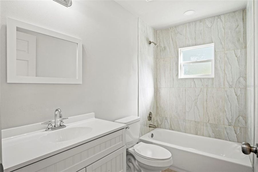 Furnished interior view inside a new home in , Okeechobee (Image 4).