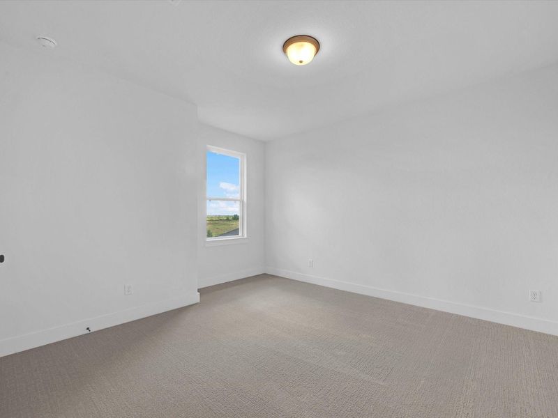 Spacious, unfurnished interior of a new home in Jubilee 50′, Hockley (Image 16).