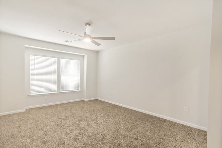Representative unfurnished interior of a home built from the Ashford by Veranda Homes in The Falls, Blythewood (Image 6).