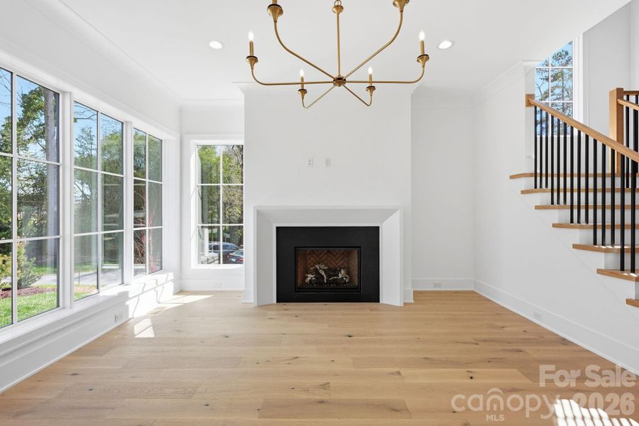 Spacious, unfurnished interior of a new home in , Davidson (Image 18).