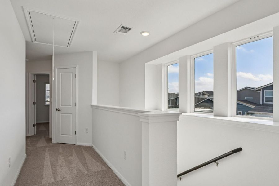 Image 26 of a home in Whisper Valley.