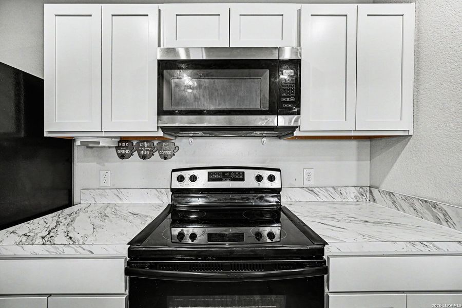 Close-up of interior finishes inside a home in Walnut Bend, Seguin (Image 21).