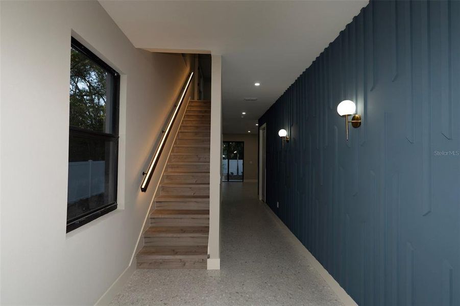 Exterior details and patio area of a home in , Tampa (Image 28).