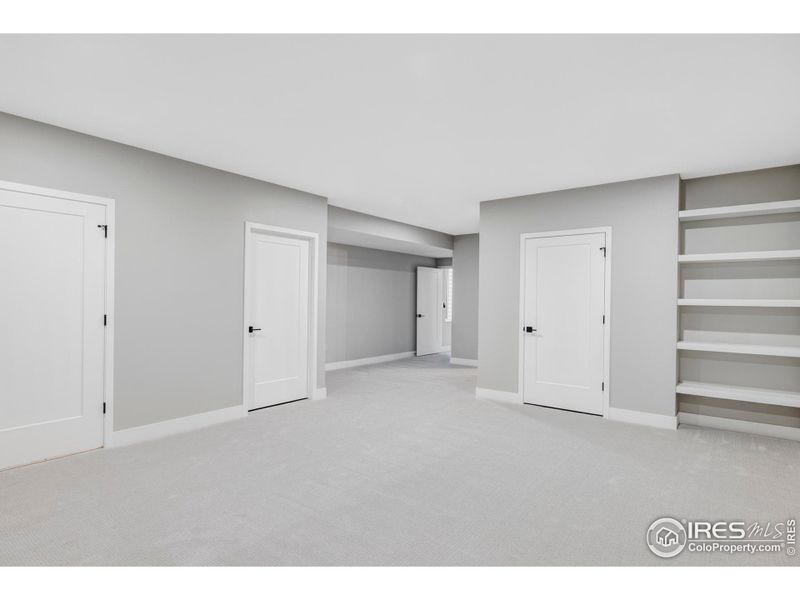 Spacious, unfurnished interior of a new home in , Denver (Image 20).