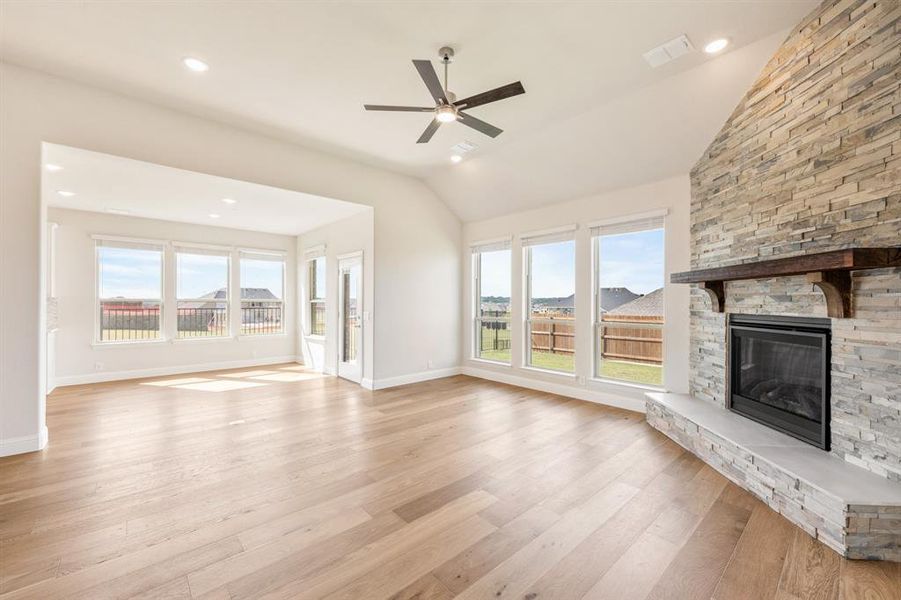 Spacious, unfurnished interior of a new home in Parks at Panchasarp Farms 65, Burleson (Image 30). Spacious, unfurnished interior of a new home in Parks at Panchasarp Farms 65, Burleson (Image 30).