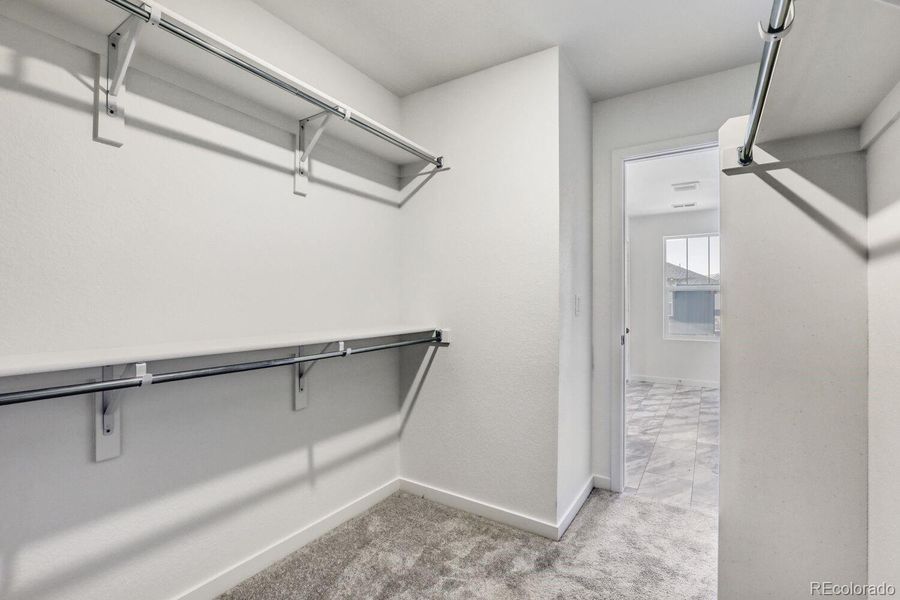 Spacious, unfurnished interior of a new home in Parterre, Thornton (Image 13). Spacious, unfurnished interior of a new home in Parterre, Thornton (Image 13).