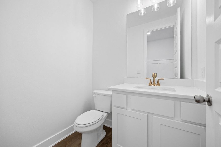 Furnished interior view inside a new home in Parmer Ranch, Georgetown (Image 8).