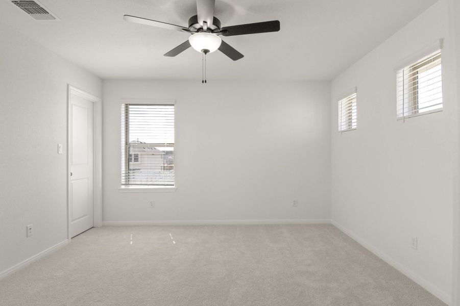 Representative unfurnished interior of a home built from the Oak by Pacesetter Homes in Blanco Vista, San Marcos (Image 17). Representative unfurnished interior of a home built from the Oak by Pacesetter Homes in Blanco Vista, San Marcos (Image 17).