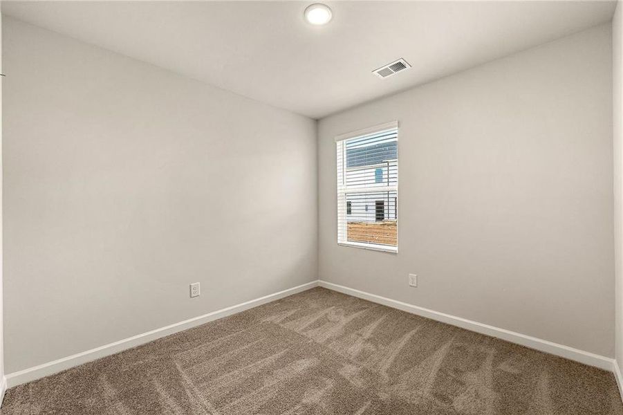 Spacious, unfurnished interior of a new home in The Grove At Mundy Mill, Gainesville (Image 21). Spacious, unfurnished interior of a new home in The Grove At Mundy Mill, Gainesville (Image 21).
