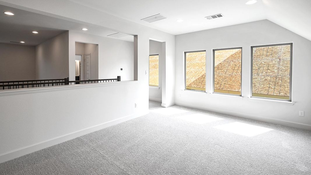 Spacious, unfurnished interior of a new home in 6 Creeks 45', Kyle (Image 14). Spacious, unfurnished interior of a new home in 6 Creeks 45', Kyle (Image 14).