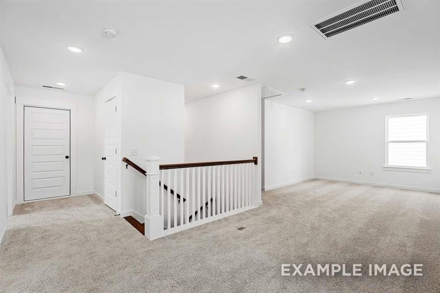 Spacious, unfurnished interior of a new home in Mercer Meadows, Royse City (Image 25). Spacious, unfurnished interior of a new home in Mercer Meadows, Royse City (Image 25).