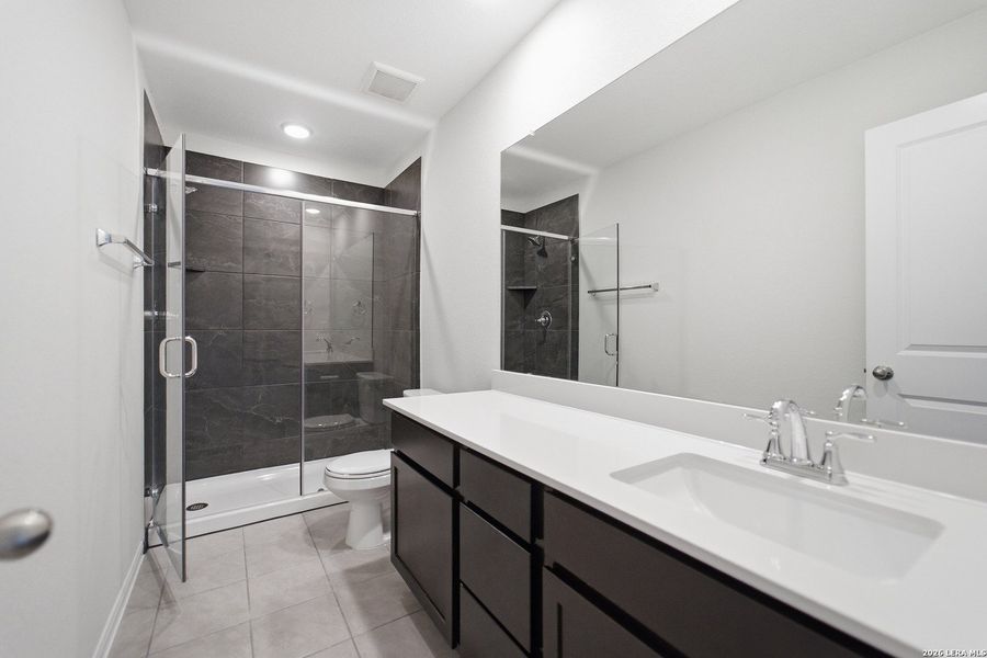 Furnished interior view inside a new home in Arcadia Ridge, San Antonio (Image 10).