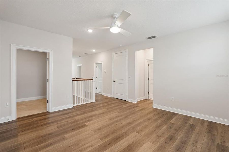 Spacious, unfurnished interior of a new home in Horizon Isle, Winter Garden (Image 30). Spacious, unfurnished interior of a new home in Horizon Isle, Winter Garden (Image 30).