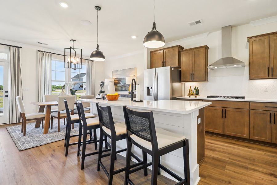 Representative furnished interior of a home built from the Bradley II by Great Southern Homes in Sedona, Greenville (Image 103).