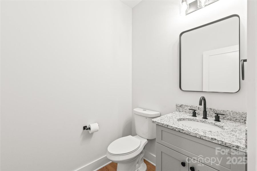 Image 43 of a home in .