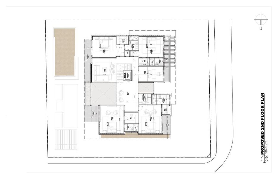 300NE11TH Floor Plan Lev2