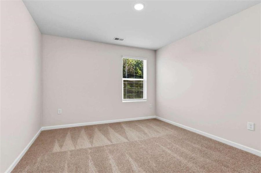 Spacious, unfurnished interior of a new home in Parkway James, Snellville (Image 12). Spacious, unfurnished interior of a new home in Parkway James, Snellville (Image 12).