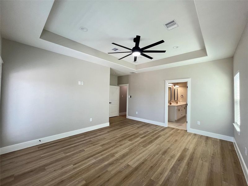 8010 Cora St primary bedroom