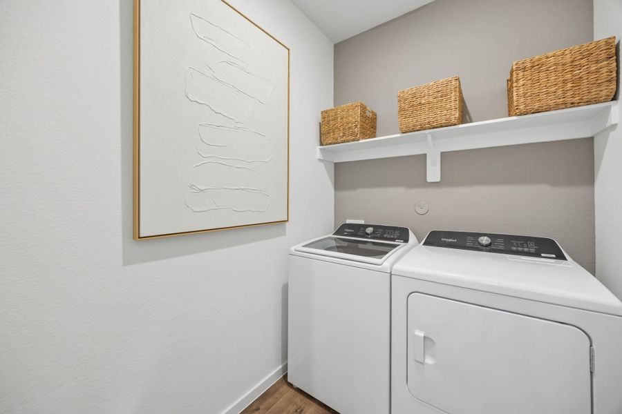 Representative interior finishes for a home built from the Chatfield by Centex in Mavera, Conroe (Image 11).