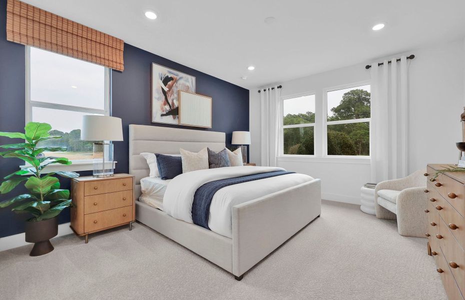 Representative furnished interior of a home built from the Merlot Grand by Pulte Homes in Terrapin Creek, Jacksonville (Image 10).