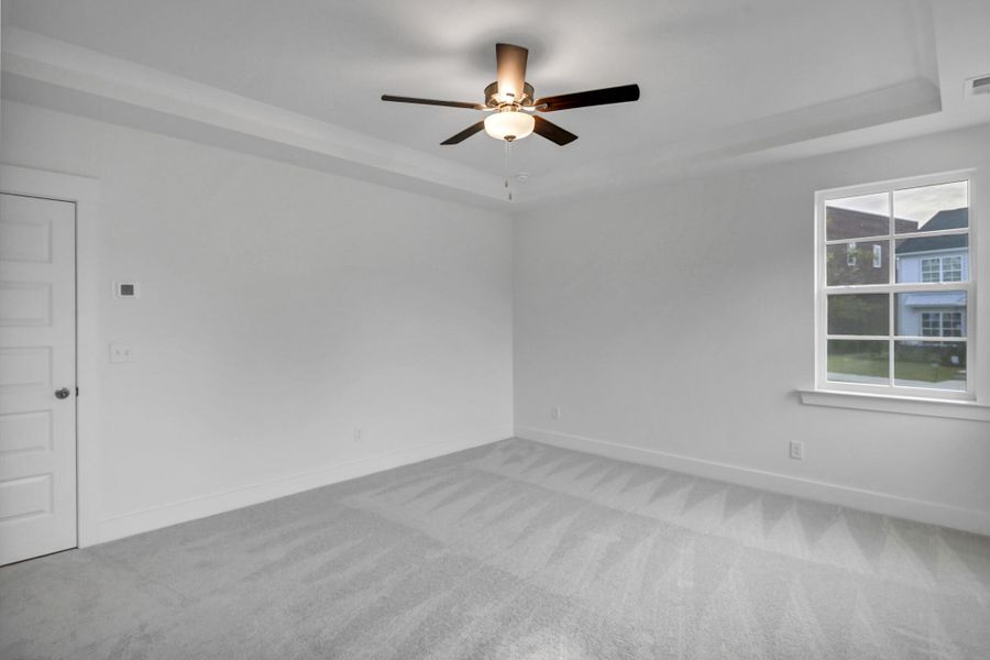 Spacious, unfurnished interior of a new home in Lake Carolina Townhomes, Columbia (Image 34).