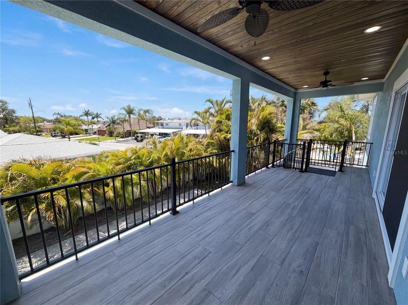 Exterior details and patio area of a home in , Dunedin (Image 24).