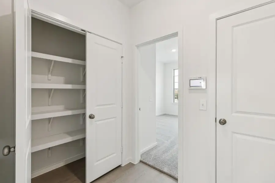 Furnished interior view inside a new home in River Ranch, Dayton (Image 10).