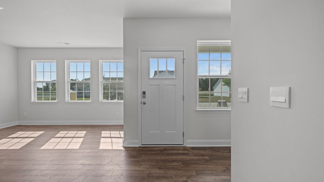 Spacious, unfurnished interior of a new home in Tyler - Home on the Lake, New Bern (Image 10).