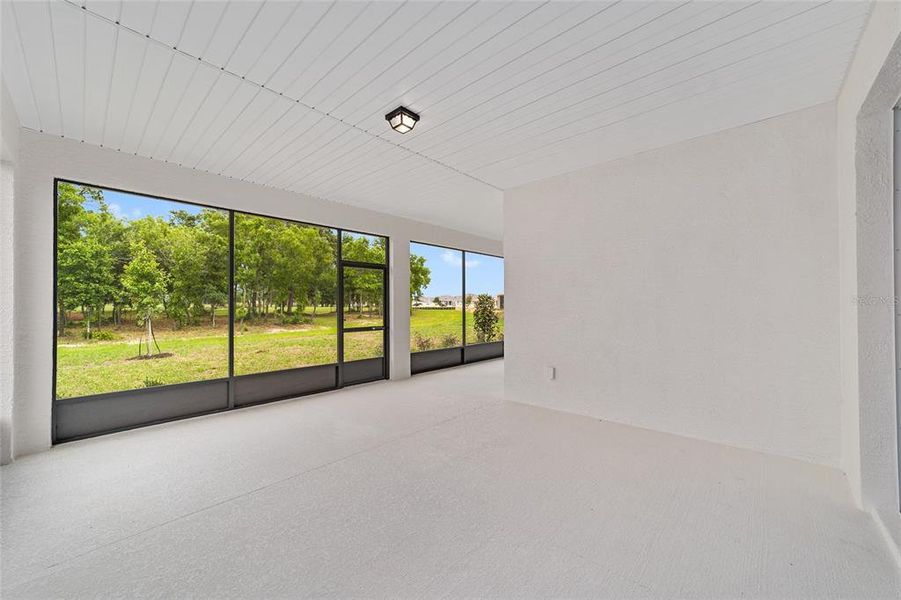 Exterior details and patio area of a home in , Ocala (Image 30). Exterior details and patio area of a home in , Ocala (Image 30).