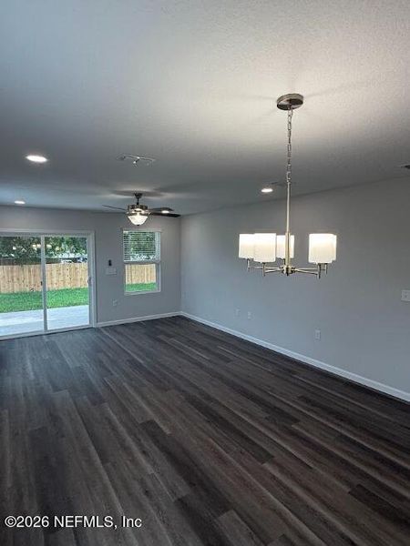 Spacious, unfurnished interior of a new home in , Jacksonville (Image 8).