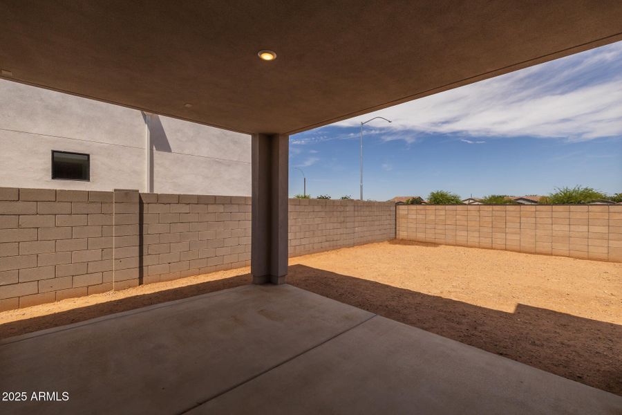 34)BACKYARD 34)BACKYARD