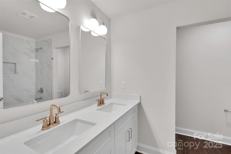 Furnished interior view inside a new home in , Lincolnton (Image 8).