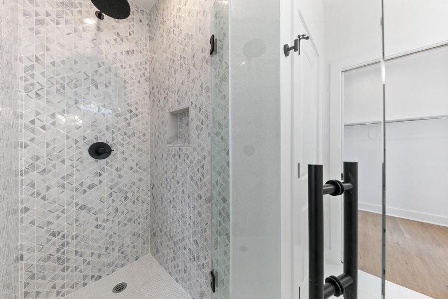 Image 27 of a home in .