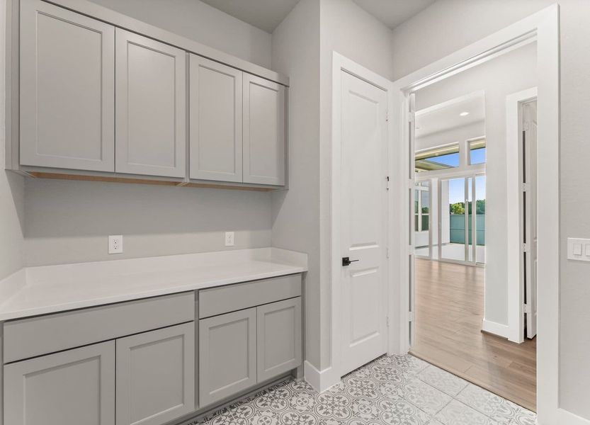 22-custom-DVA06580 22-custom-DVA06580