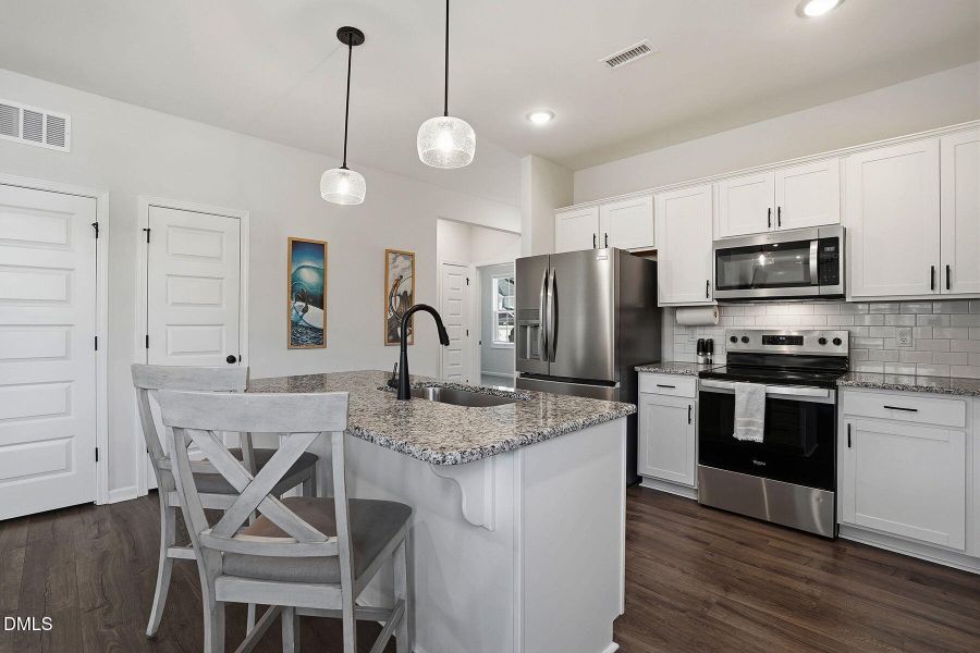 11-web-or-mls-263 Maidenhair Pl-29