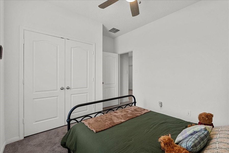 Furnished interior view inside a new home in , Alvin (Image 5).